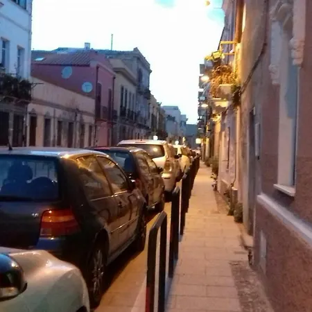Santuanni *